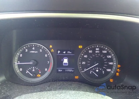 2020 Hyundai Tucson Value z USA, uszkodzony, nr VIN KM8J3CA45LU177179